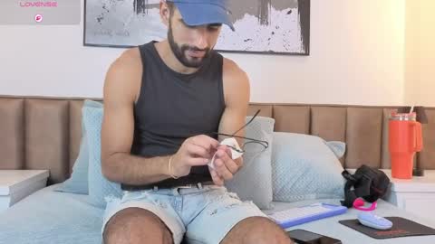 Ethan online show from 03/30/26, 07:15