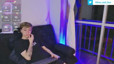 Snapshot of ethan_and_ava chatting on 10/09/25, 02:42 ethan and ava online show from 10/09/25, 02:42