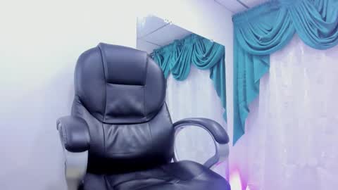 Ethan online show from 12/21/24, 01:36