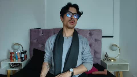 ethan  online show from 03/03/26, 03:34