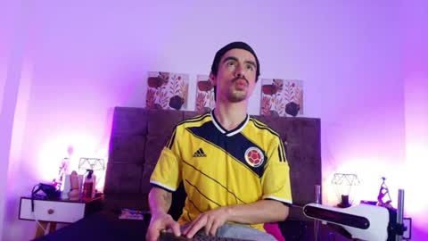 ethan  online show from 06/18/26, 03:40