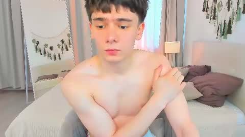 Ethan online show from 07/05/26, 10:33