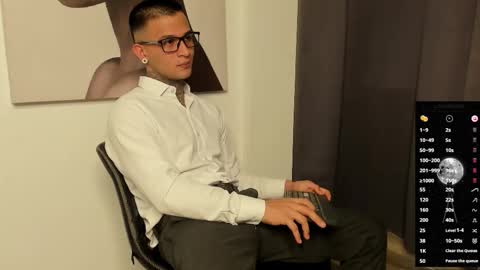 Ethan - Independent model online show from 10/29/25, 08:54