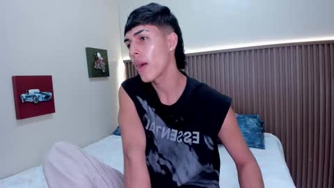 E T H A N  online show from 02/07/26, 06:44