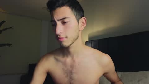 Snapshot of ethan_skiny_ chatting on 12/07/24, 08:11 Joan online show from 12/07/24, 08:11