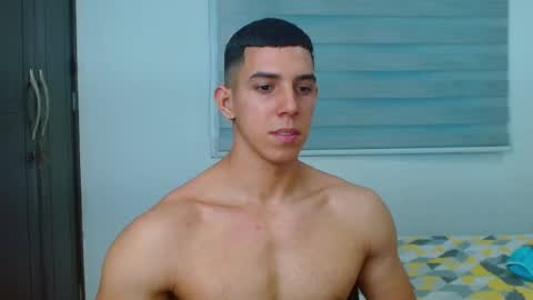 Snapshot of ethan_wright_ chatting on 12/01/25, 09:09 ethan_wright_ online show from 12/01/25, 09:09