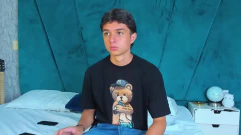 ethanlowell online show from 02/01/25, 07:55