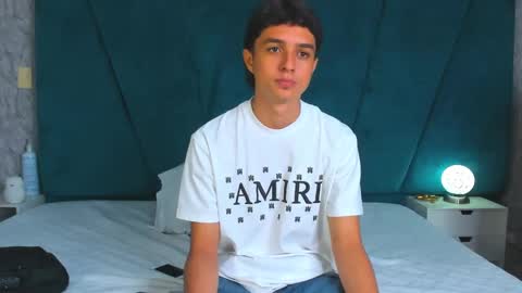 ethanlowell online show from 02/04/25, 09:31