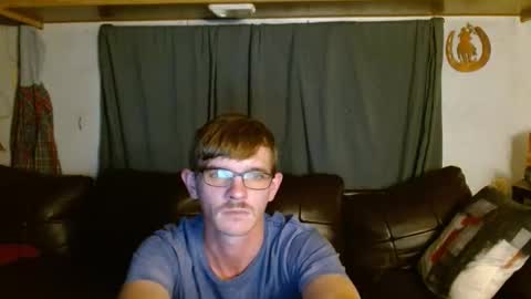 Snapshot of ethansteelexxx2 chatting on 04/12/26, 03:00 ethansteelexxx2 online show from 04/12/26, 03:00