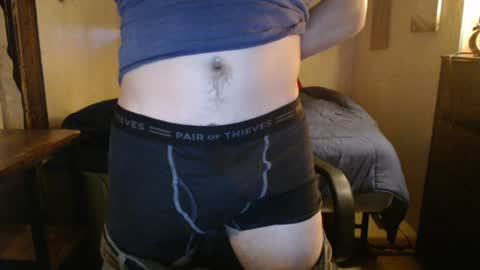 Snapshot of ethansteelexxx2 chatting on 06/19/26, 01:10 ethansteelexxx2 online show from 06/19/26, 01:10