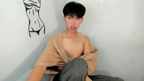 Ethan online show from 02/13/25, 02:31