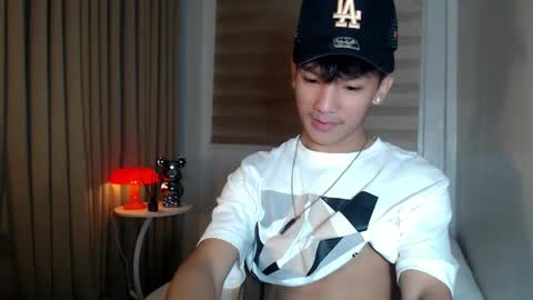 Rey online show from 12/16/25, 07:13