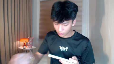 Rey online show from 02/24/26, 03:43