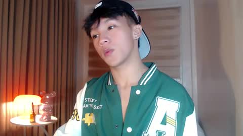 Rey online show from 04/13/26, 06:02