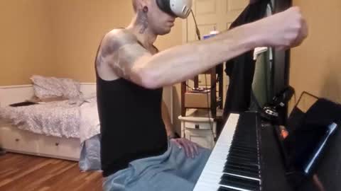 Snapshot of etherless86 chatting on 01/04/25, 04:12 Etherless online show from 01/04/25, 04:12