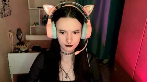 Kate online show from 05/17/26, 05:05