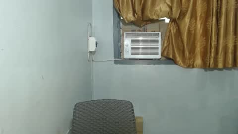 YELLA online show from 01/21/25, 05:05