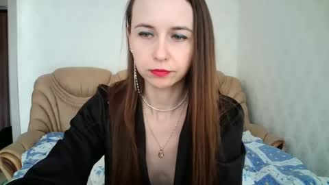 eva00186 online show from 02/17/25, 10:18