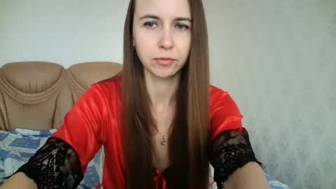 eva00186 online show from 10/20/25, 06:58