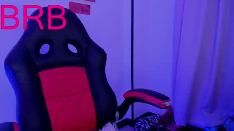 Snapshot of eva1green1 chatting on 02/06/25, 02:33 eva1green1 online show from 02/06/25, 02:33