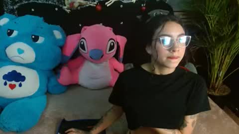 eva_06 online show from 12/21/25, 11:45