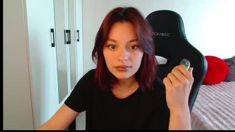 Snapshot of eva_avea chatting on 03/30/26, 08:26 Vanellope online show from 03/30/26, 08:26