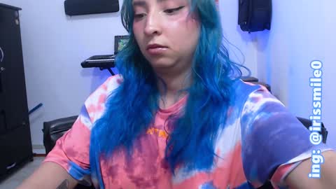 Iris Smile  independent model online show from 01/14/25, 12:00