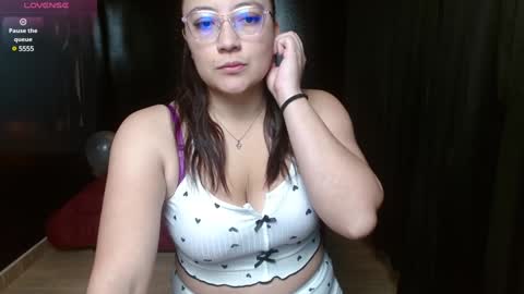 Eva online show from 12/31/24, 01:52