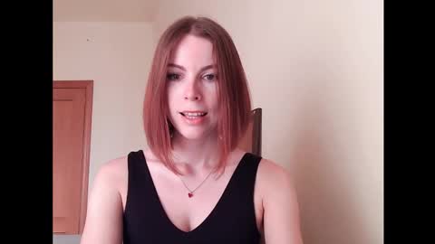 Snapshot of eva_cutesmile chatting on 09/14/25, 01:54 Eva online show from 09/14/25, 01:54