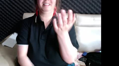 eva online show from 04/30/26, 01:45