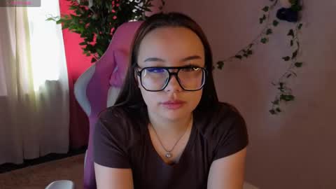 Eva online show from 04/30/26, 09:04