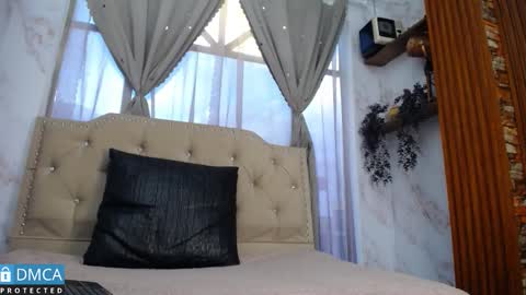 eva delight online show from 09/12/25, 11:10