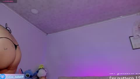 Eva  online show from 10/06/25, 01:41