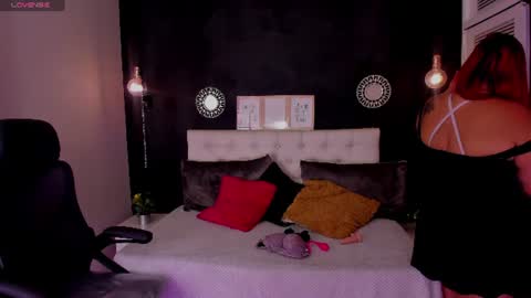 Snapshot of eva_hot_1 chatting on 06/11/26, 01:20 eva_hot_1 online show from 06/11/26, 01:20