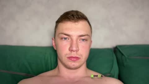 Eva and Iron online show from 04/08/26, 11:48