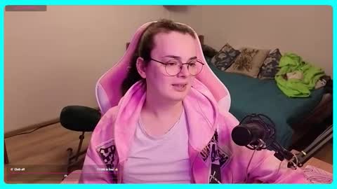 Gamer Katt online show from 10/24/25, 12:34