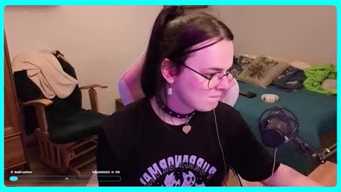 Gamer Katt online show from 11/05/25, 01:55