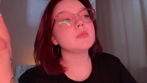 eva_kittenn online show from 02/19/26, 12:45