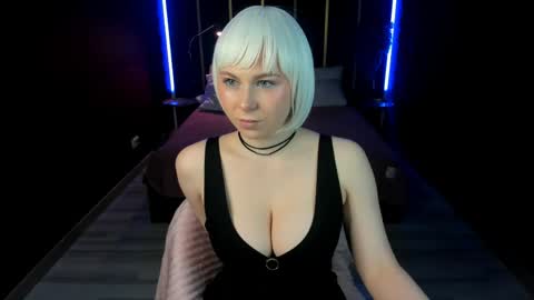 Snapshot of eva_lawrence chatting on 05/31/26, 06:09 Eva online show from 05/31/26, 06:09
