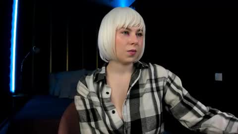 Eva online show from 07/07/26, 02:32
