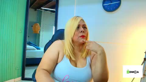 eva_love49 online show from 03/21/26, 06:44