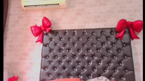 eva_luz1 online show from 04/13/26, 07:08