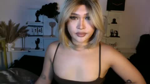Snapshot of eva_mazikeen69 chatting on 05/15/26, 12:23 Queen Eva Mazikeen online show from 05/15/26, 12:23