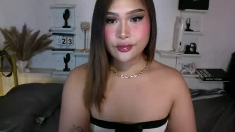 Snapshot of eva_mazikeen69 chatting on 06/25/26, 08:46 Queen Eva Mazikeen online show from 06/25/26, 08:46