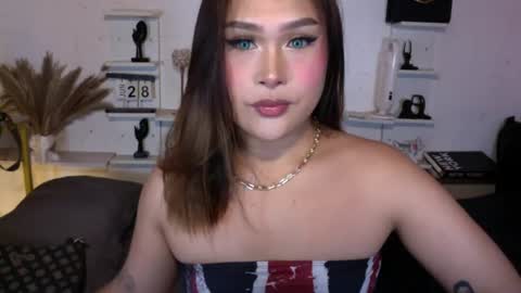 Snapshot of eva_mazikeen69 chatting on 06/28/26, 07:42 Queen Eva Mazikeen online show from 06/28/26, 07:42