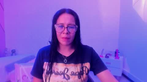 Eva  online show from 02/15/26, 01:20