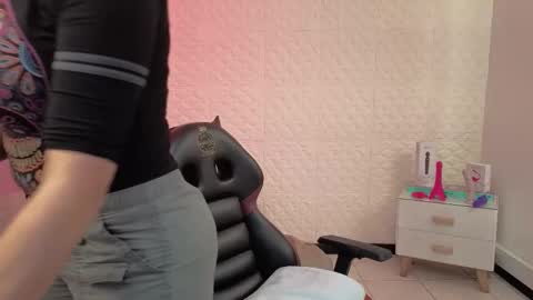 Eva  online show from 03/19/26, 02:32