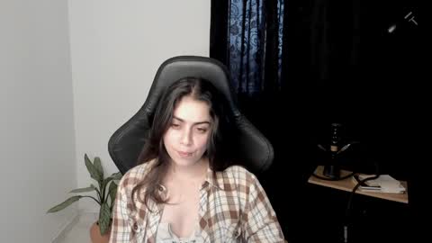 eva_monn online show from 01/05/25, 09:47