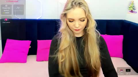 Eva 3 online show from 02/16/26, 02:18