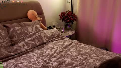 Eva online show from 04/03/26, 10:13